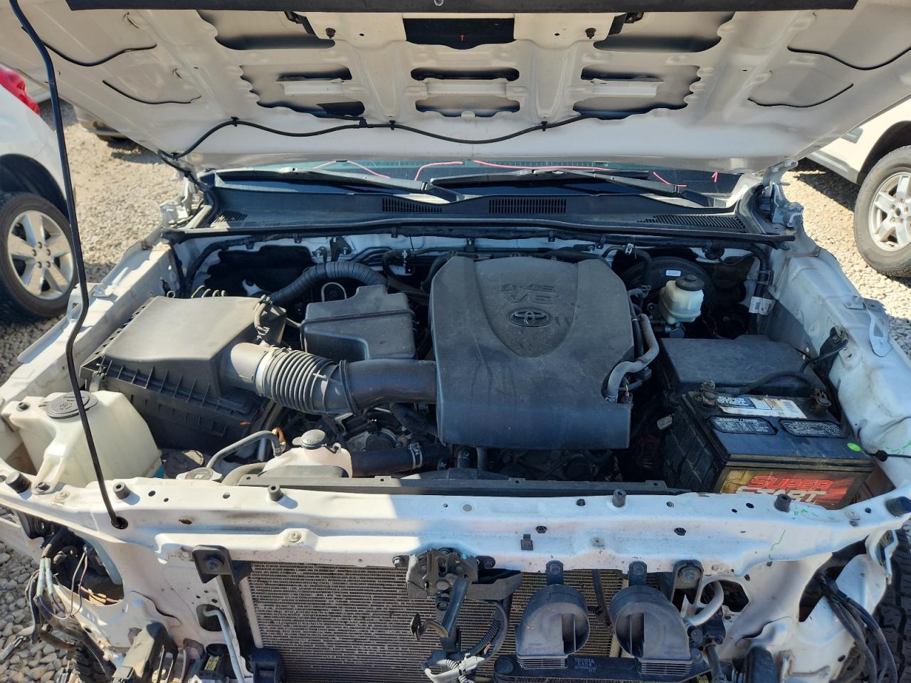 Toyota Tacoma Double Cab Image 7