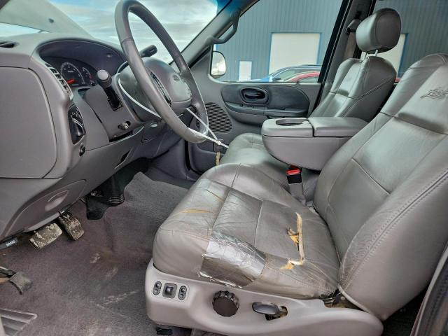 Ford F-150 Supercrew Image 3