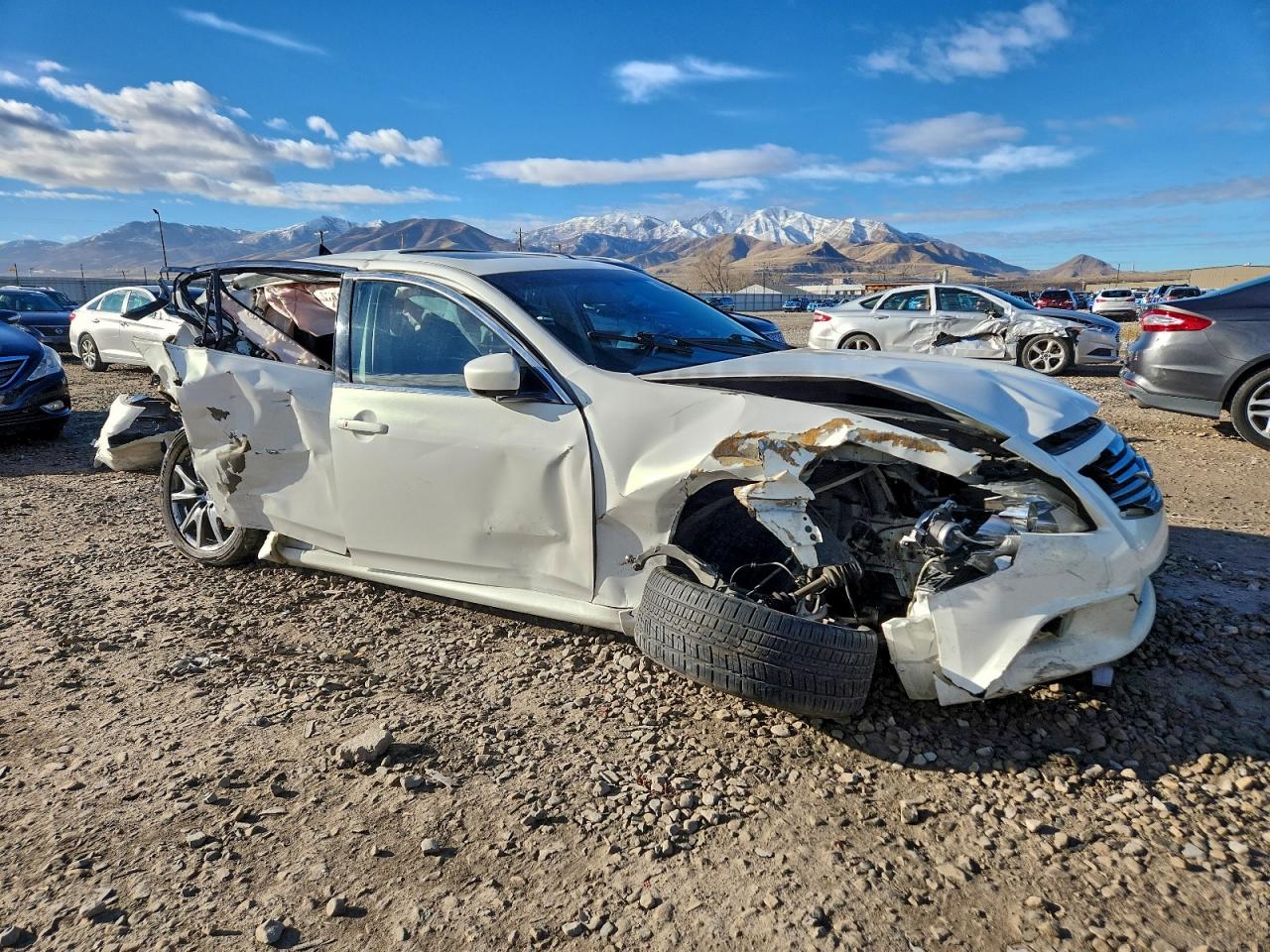 INFINITI G37 Image 9