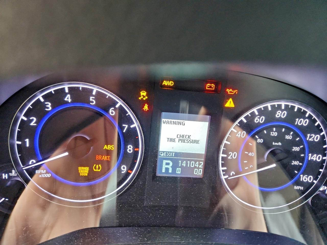 INFINITI G37 Image 7