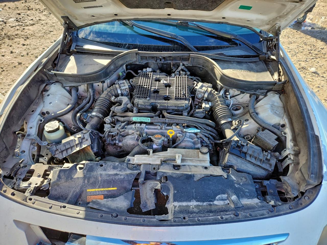 INFINITI G37 Image 10