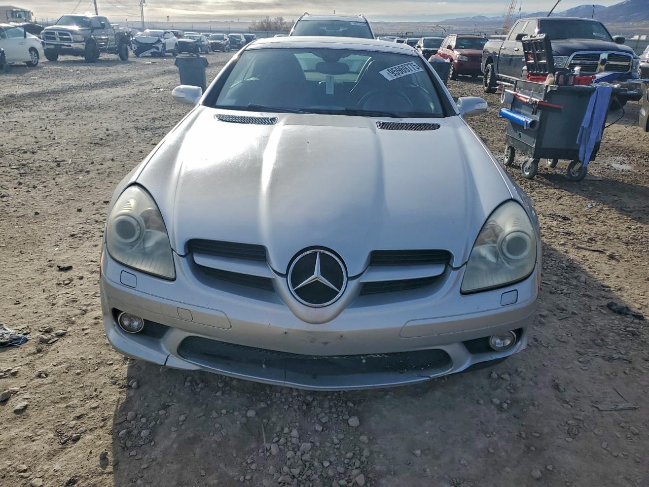 Mercedes-Benz Slk-class 350 Image 7