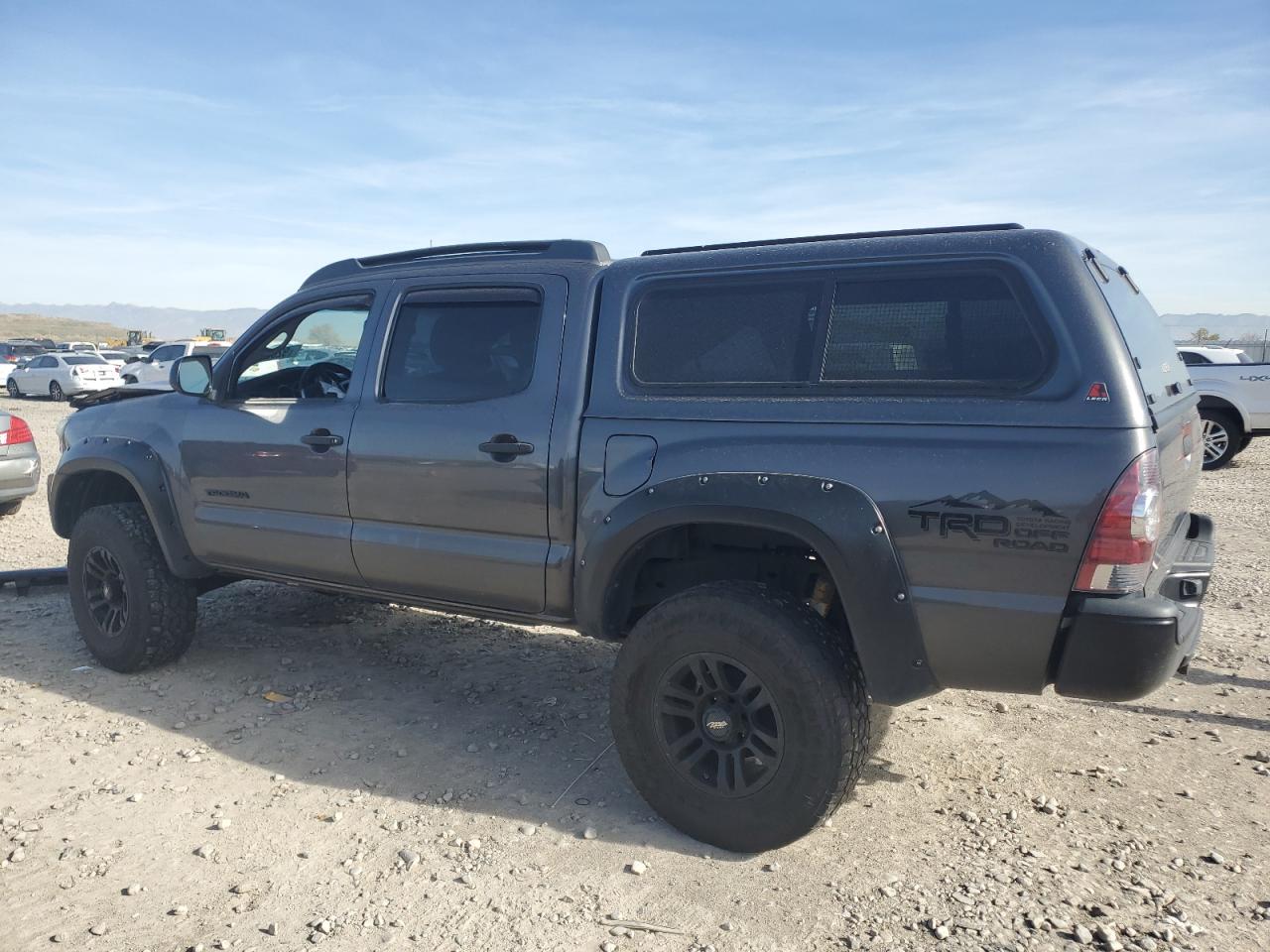 Toyota Tacoma Double Cab Image 9