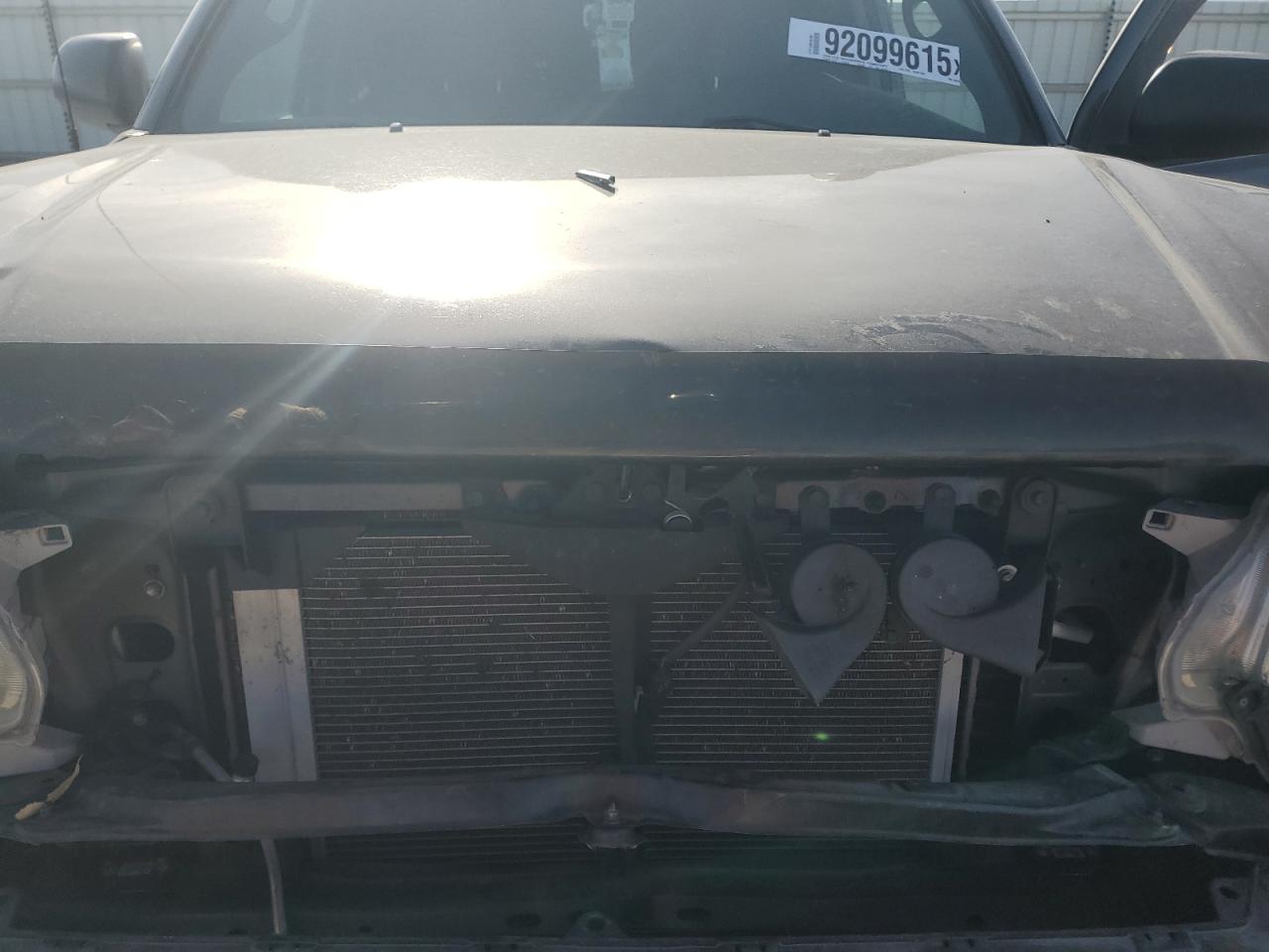 Toyota Tacoma Double Cab Image 6