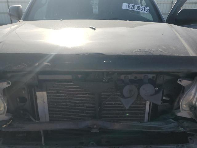 Toyota Tacoma Double Cab Image 6