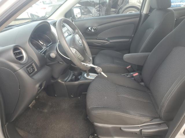 Nissan Versa S Image 5