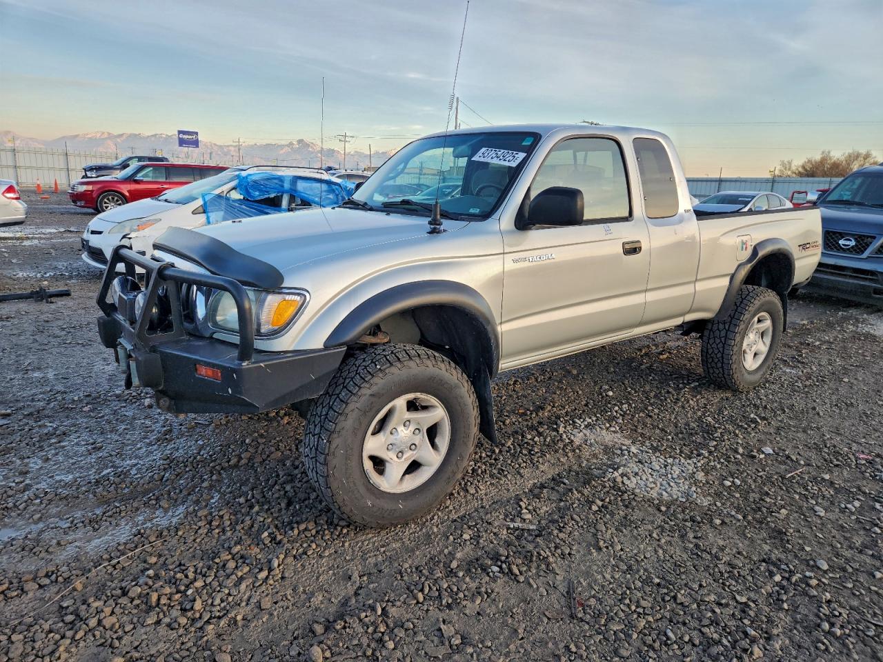 Toyota Tacoma Xtracab Image 1