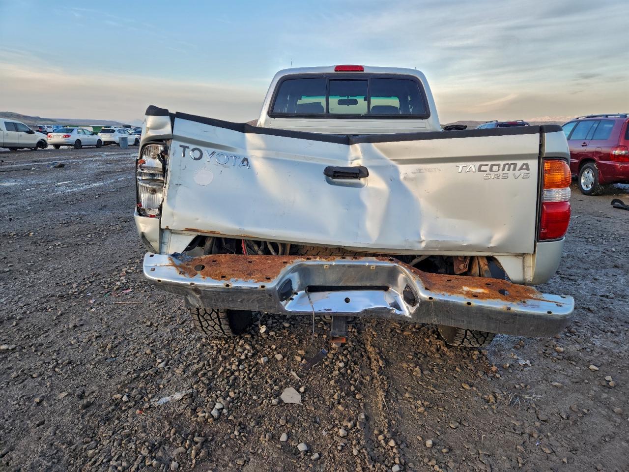 Toyota Tacoma Xtracab Image 5