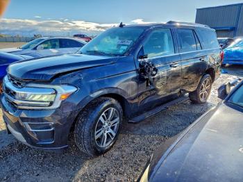  Salvage Ford Expedition