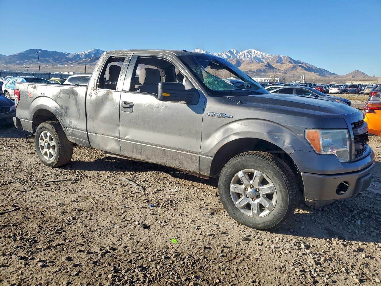 Ford F-150 Super Cab Image 12