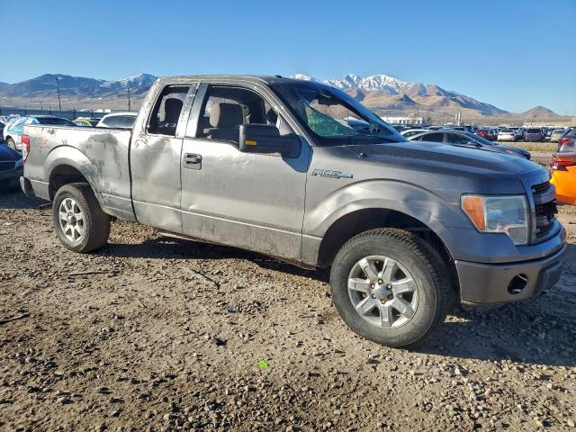 Ford F-150 Super Cab Image 12