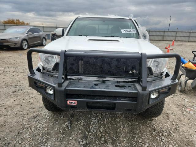 Toyota Tacoma Double Cab Long Bed Image 8