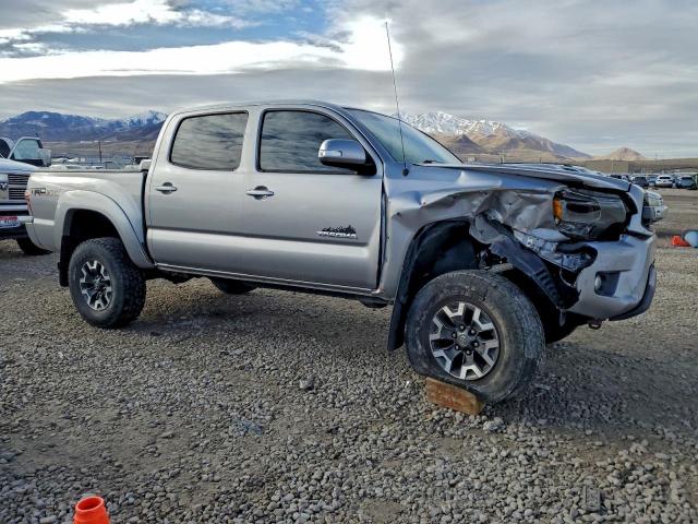 Toyota Tacoma Double Cab Image 4