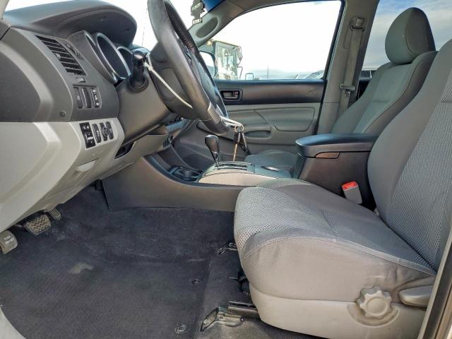 Toyota Tacoma Double Cab Image 5