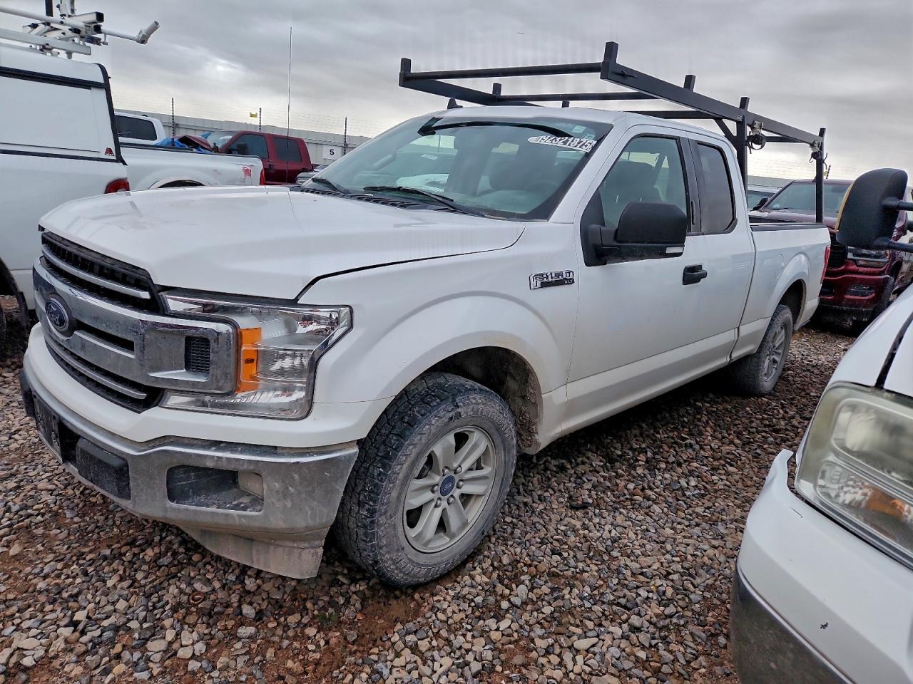 Ford F-150 Super Cab Image 1