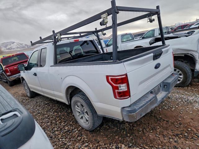 Ford F-150 Super Cab Image 2