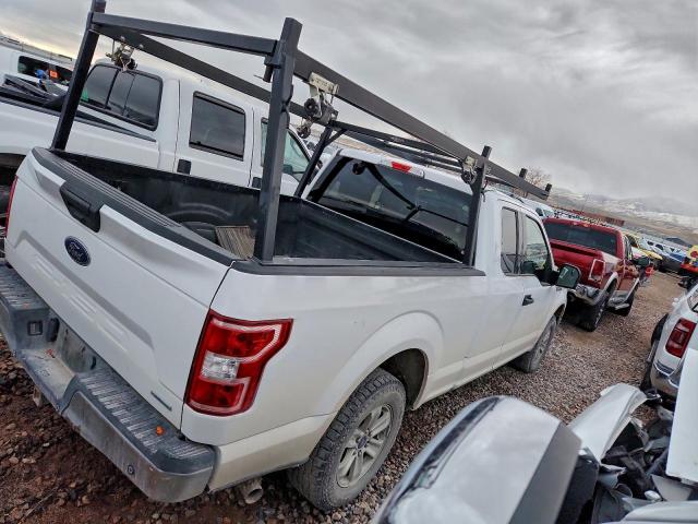 Ford F-150 Super Cab Image 12