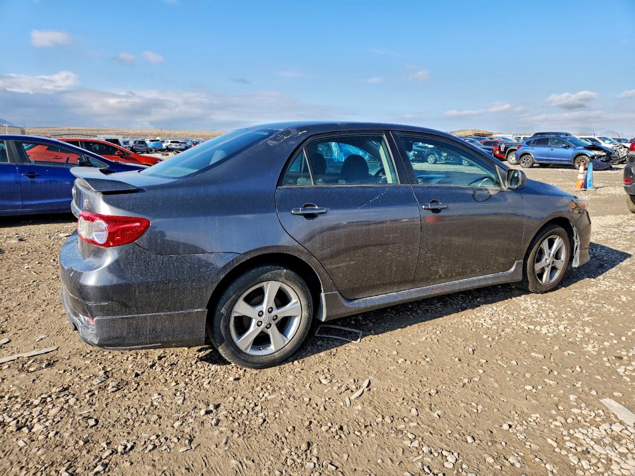 Toyota Corolla Base Image 7