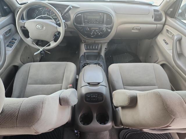 Toyota Sequoia Sr5 Image 5