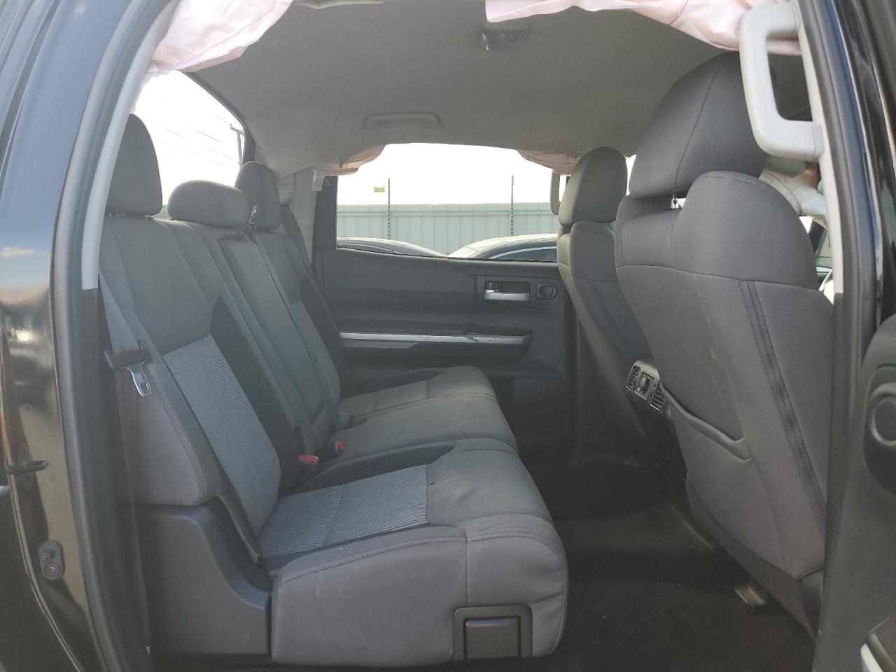 Toyota Tundra Crewmax Sr5 Image 10