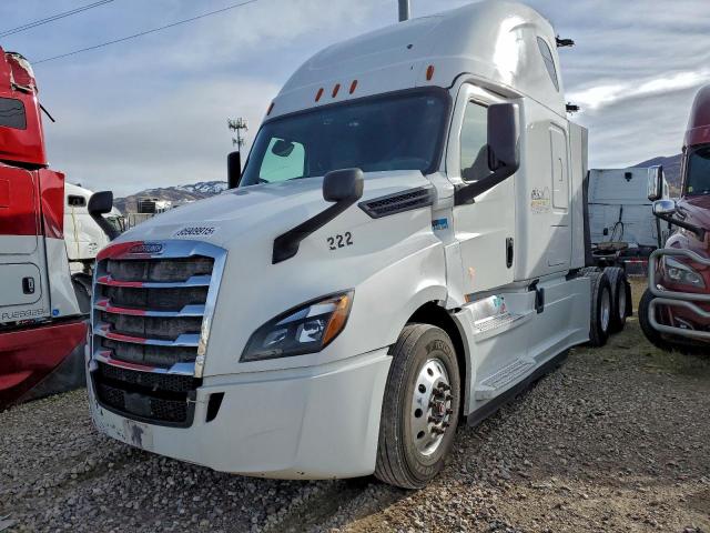 Freightliner Cascadia 1 Image 3