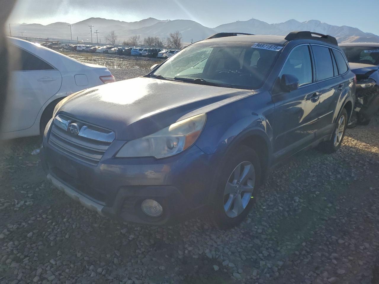 Subaru Outback 2.5i Limited Image 1
