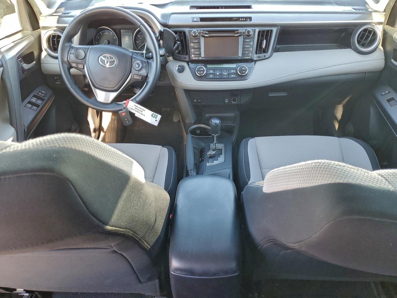 Toyota RAV4 Adventure Image 4