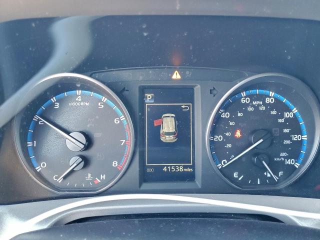 Toyota RAV4 Adventure Image 8