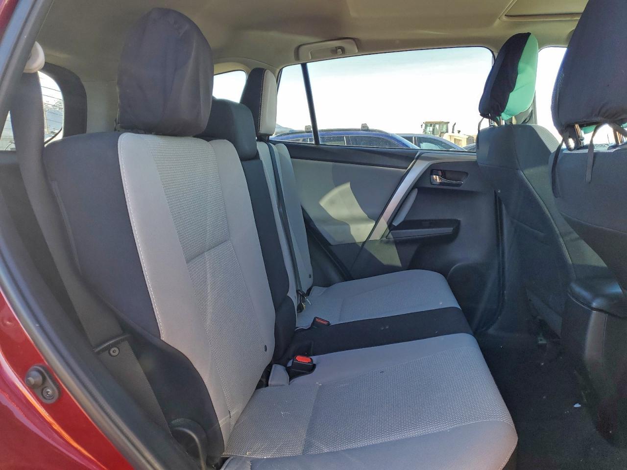 Toyota RAV4 Adventure Image 14