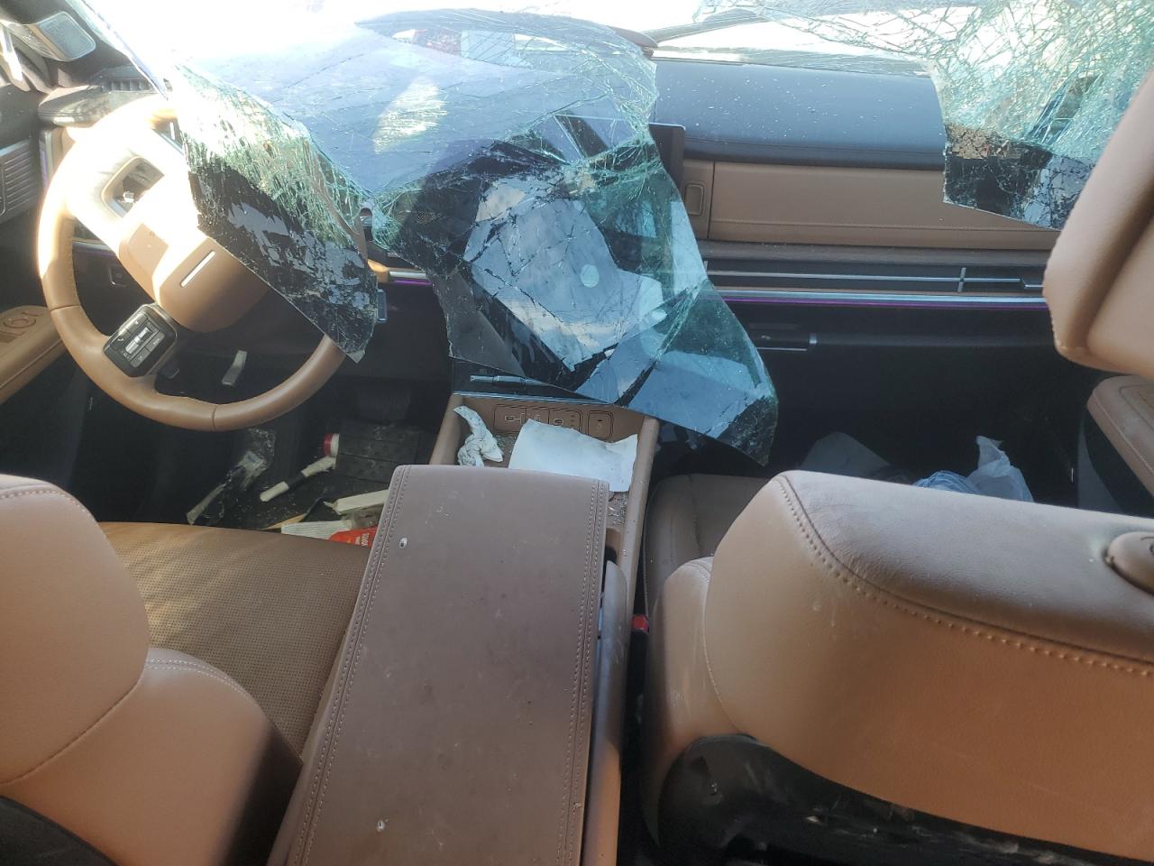 Hyundai SANTA FE Limited Image 11