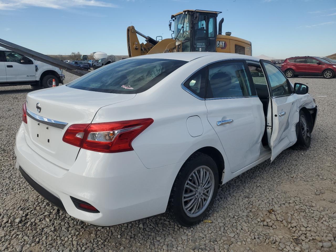 Nissan Sentra S Image 12