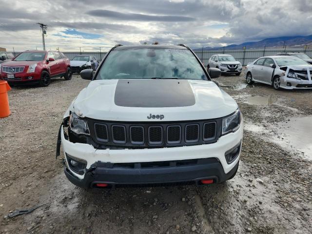 Jeep Compass Trailhawk Image 2