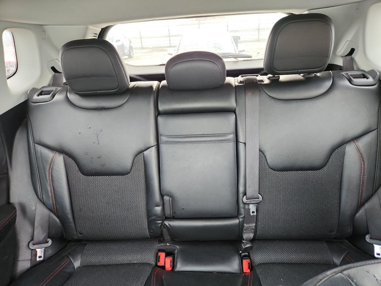 Jeep Compass Trailhawk Image 7