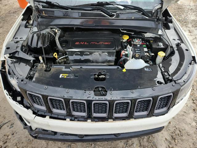 Jeep Compass Trailhawk Image 4
