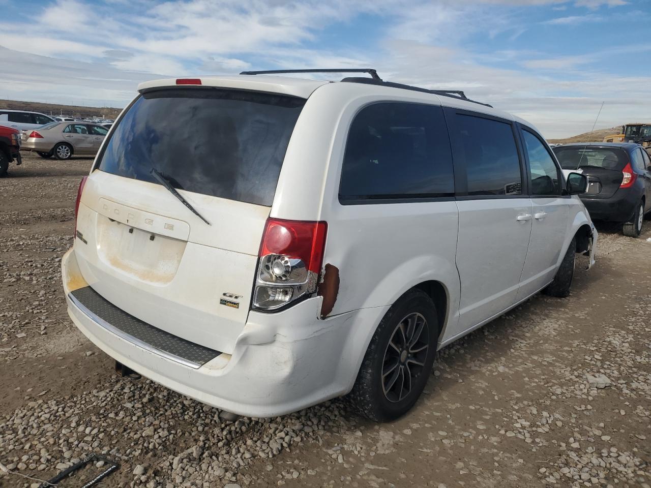 Dodge Caravan Gt Image 3