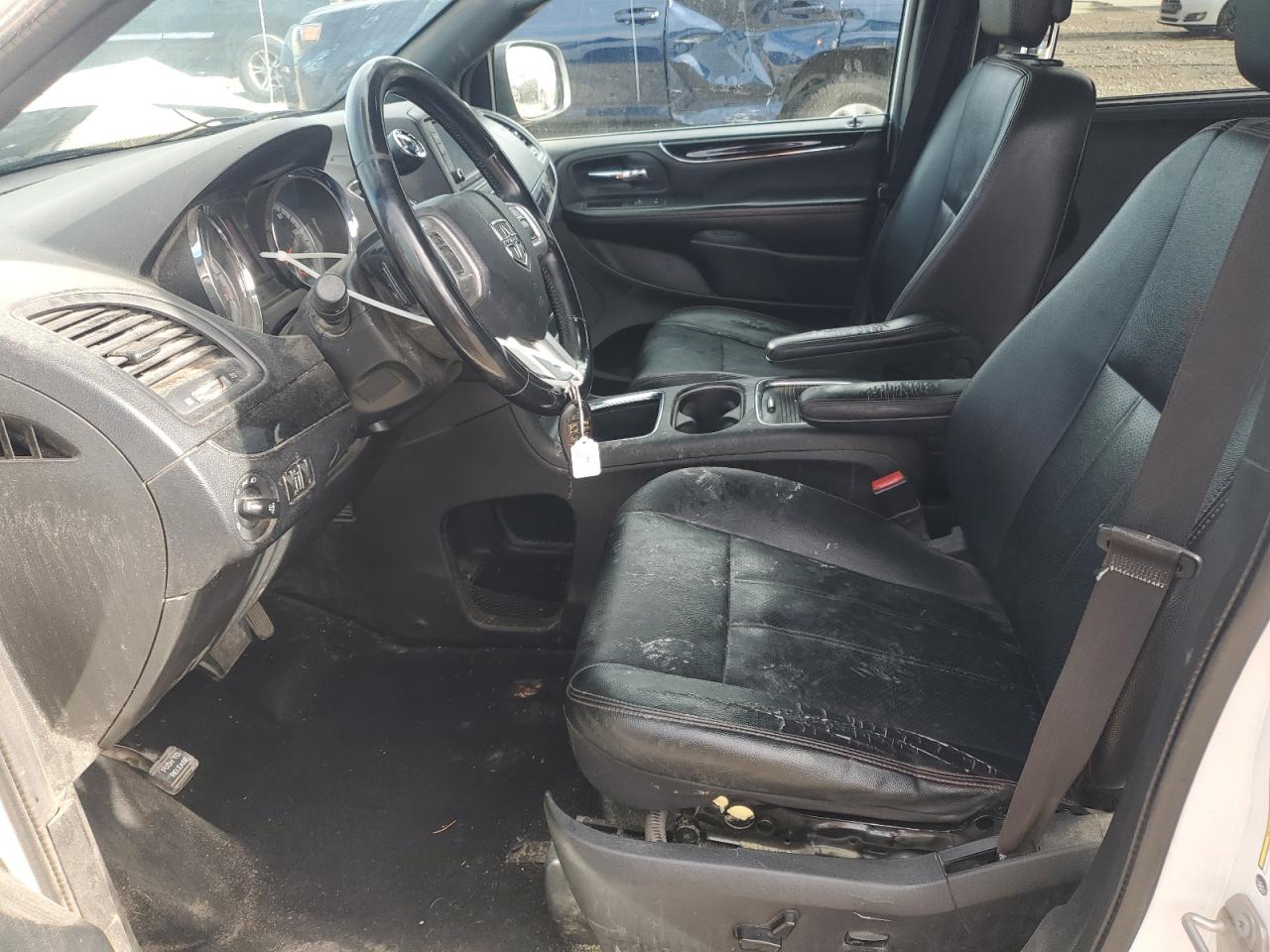 Dodge Caravan Gt Image 13