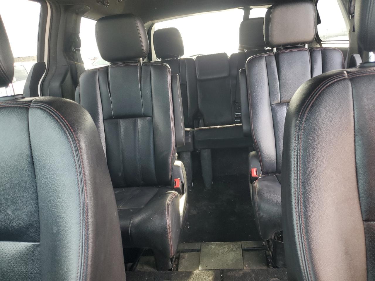 Dodge Caravan Gt Image 7