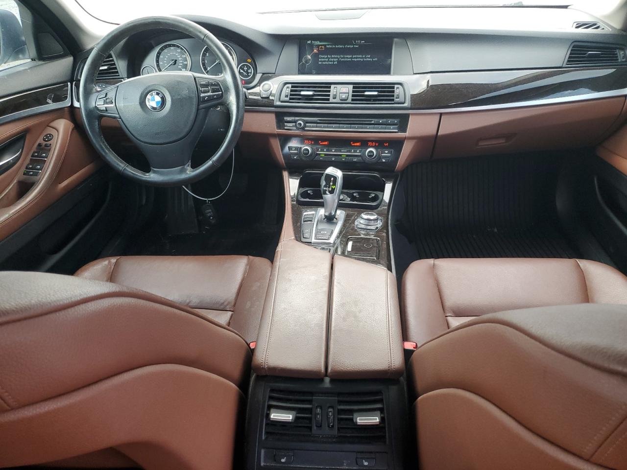 BMW 5 Series Xi Image 9