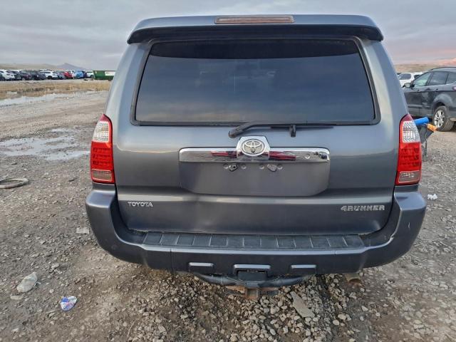 Toyota 4Runner Sr5 Image 13