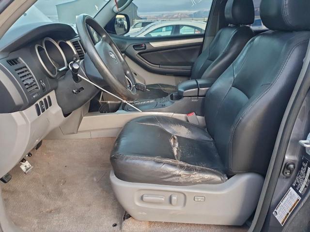 Toyota 4Runner Sr5 Image 5