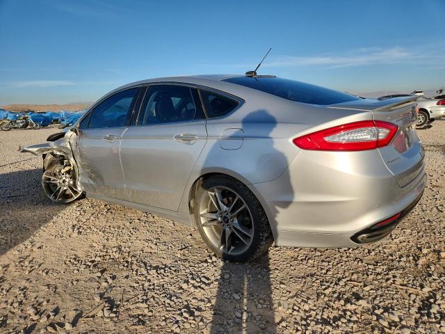 Ford Fusion Titanium Image 2