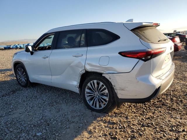 Toyota Highlander L Image 2