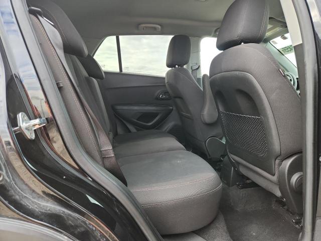 Chevrolet Trax Ls Image 8
