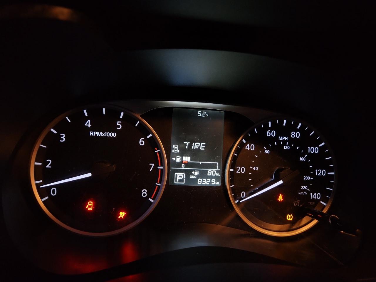 Nissan Versa S Image 2