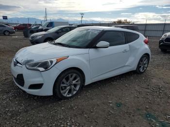  Salvage Hyundai VELOSTER