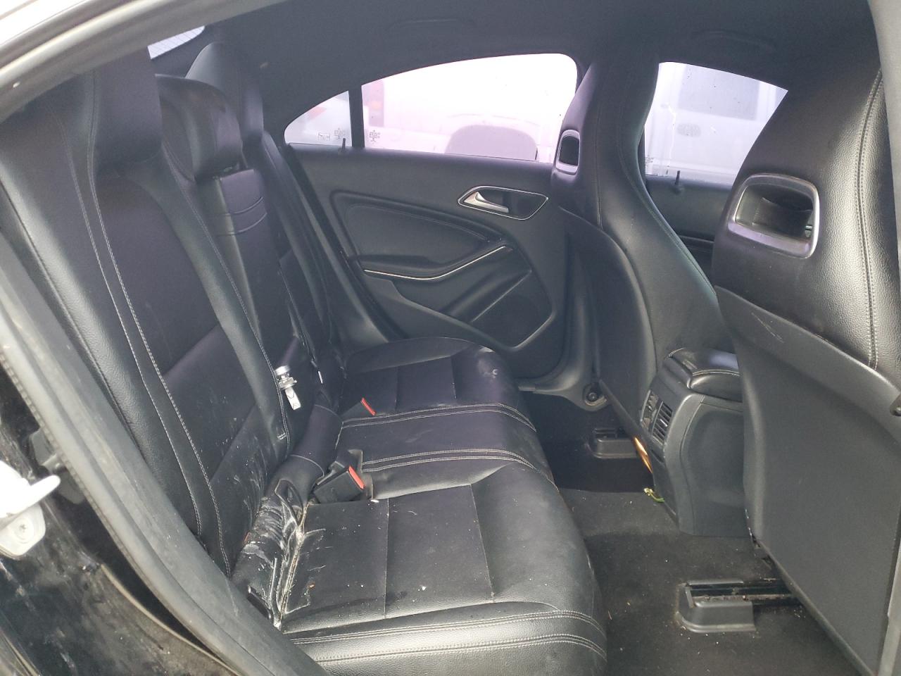 Mercedes-Benz Cla-class 250 4matic Image 6