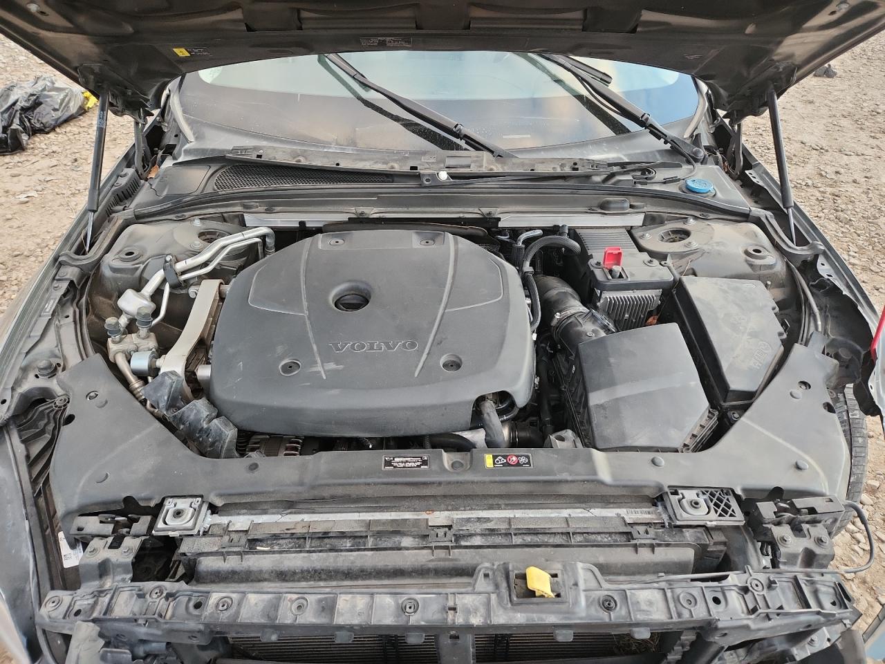 Volvo S60 T5 Momentum Image 10