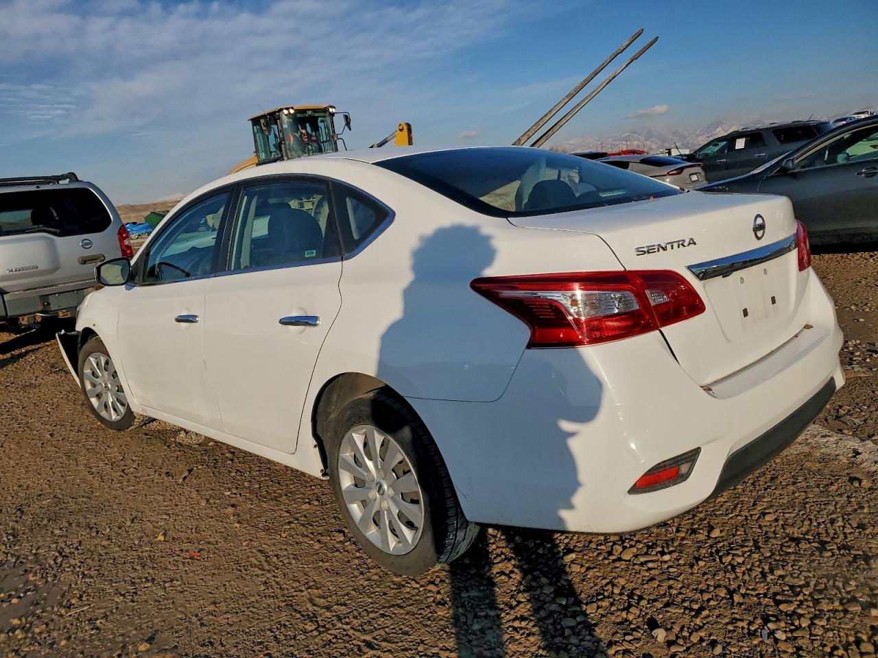 Nissan Sentra S Image 12