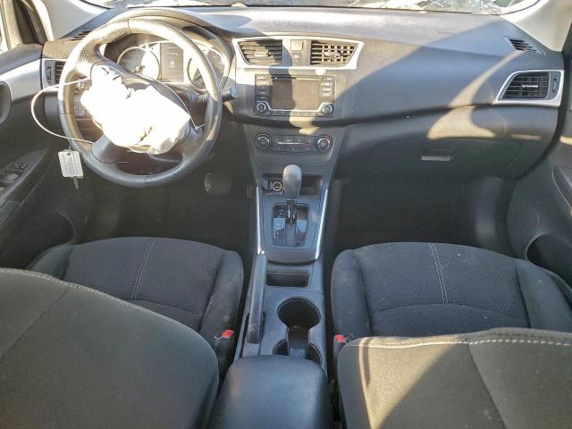 Nissan Sentra S Image 9