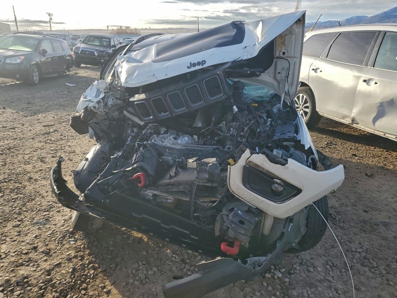 Jeep Compass Trailhawk Image 5